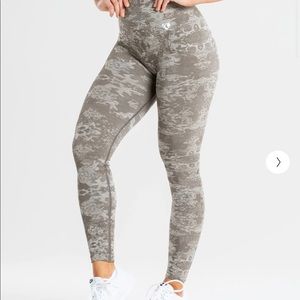 Women’s Best Camo Seamless Leggings - S